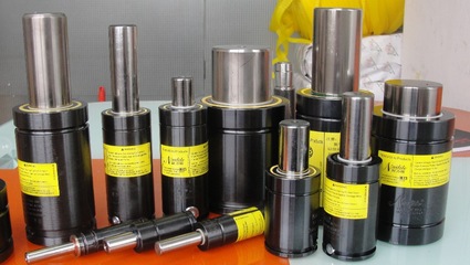 工厂价直供氮气弹簧NX1000-13|弹压力大|占用空间小 - 工厂价直供氮气弹簧NX1000-13|弹压力大|占用空间小厂家 - 工厂价直供氮气弹簧NX1000-13|弹压力大|占用空间小价格 - 东莞市腾飞五金模具 - 