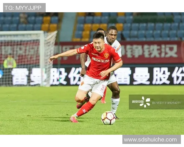 梅州铁汉迎战苏州东吴争夺中甲联赛关键三分的激烈对决